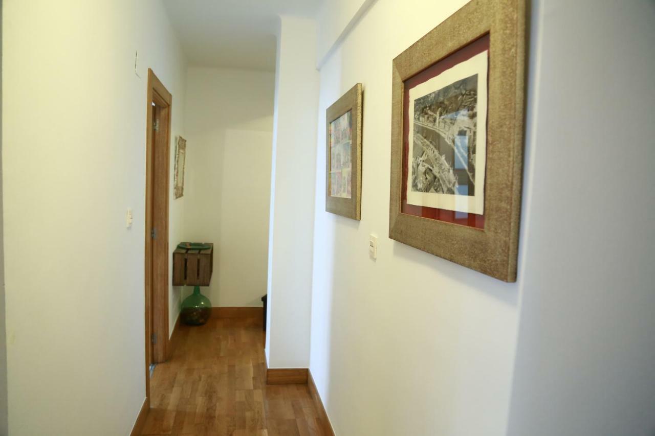 Ferienwohnung Calida Vivienda Turistica Centrica Junto Al Funicular Y Metro Bilbao Exterior foto